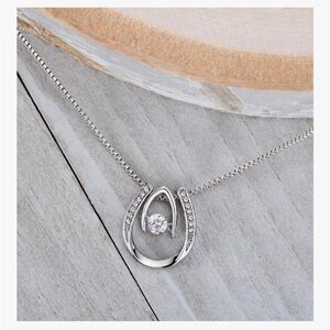 Elegant Silver Necklace with Crystal Pendant